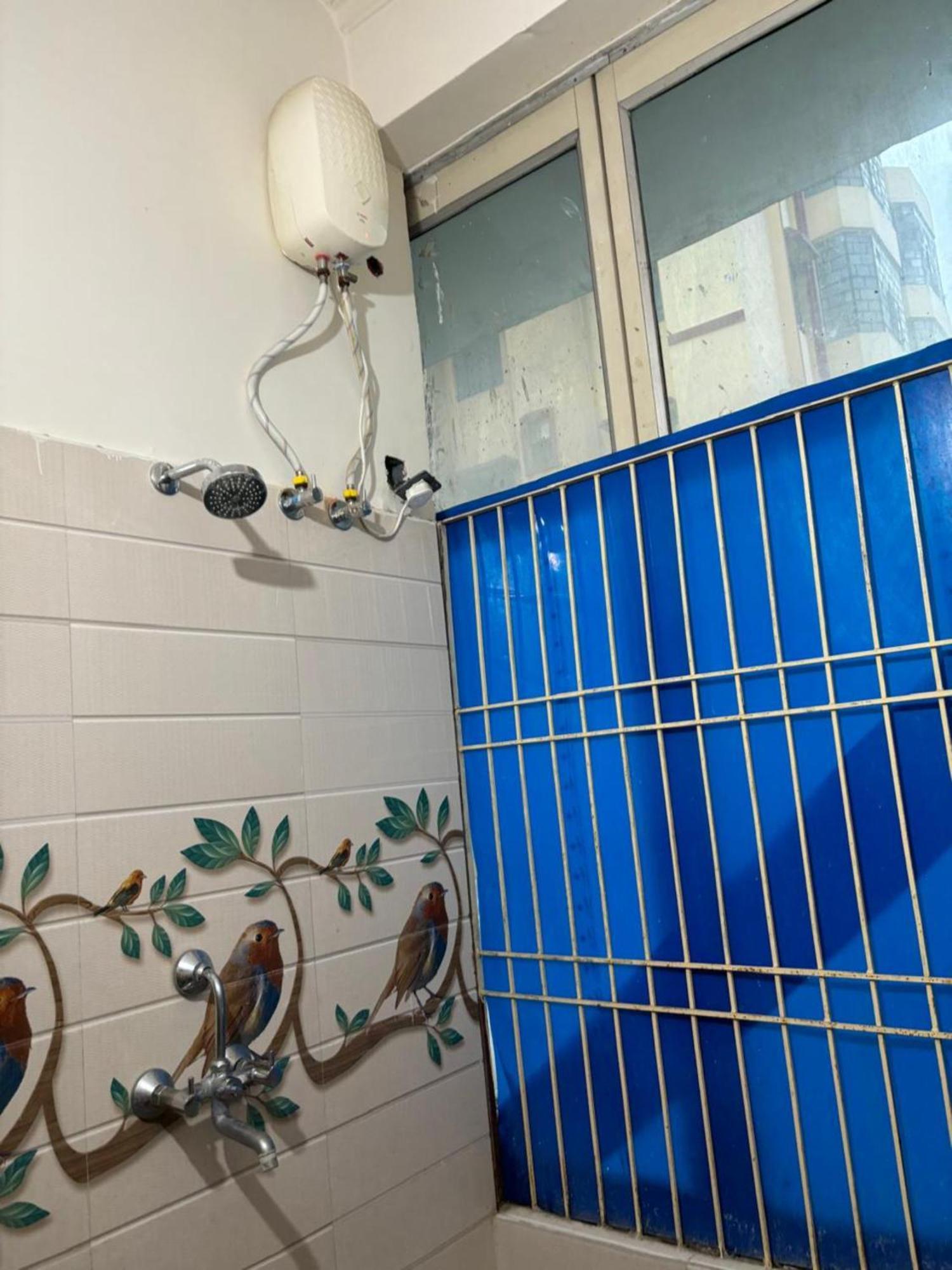Goroomgo Varanasi Paradise Varanasi - Parking & Restaurant Available - Perfect Location And Comfortable Room Luaran gambar